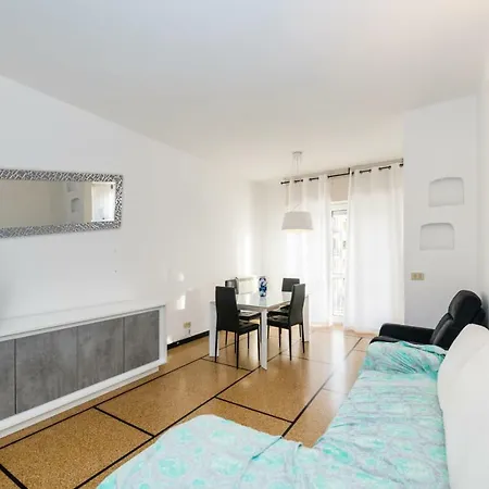 Finalmarina Centro 2 *