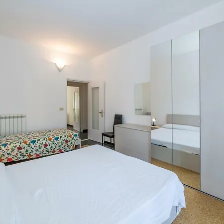 Finalmarina Centro 2 Finale Ligure