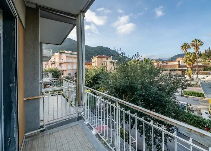 Finalmarina Centro 2 * Finale Ligure